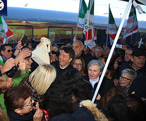 Il treno Pd Destinazione Italia ha fatto tappa in terra reggiana